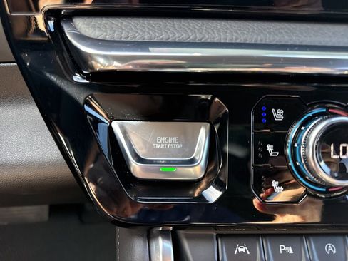 Used 2025 GMC Sierra 1500 Denali w/ Denali Reserve Package image 26