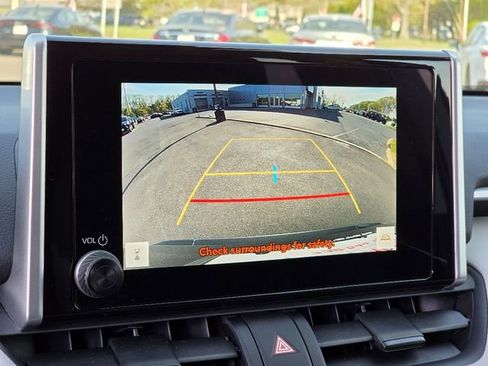 Used 2025 Toyota RAV4 XLE w/ Convenience Package AWD/4WD image 32