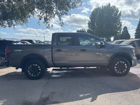 Used 2021 Nissan Titan PRO-4X w/ Pro-4x Convenience Package AWD/4WD image 4