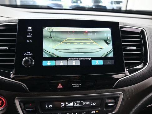 Used 2024 Honda Passport TrailSport image 24