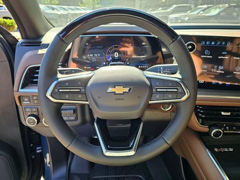 New 2026 Chevrolet Suburban High Country AWD/4WD image 28