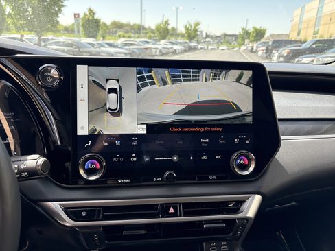 Used 2025 Lexus RX 350h w/ Convenience Package AWD/4WD image 25