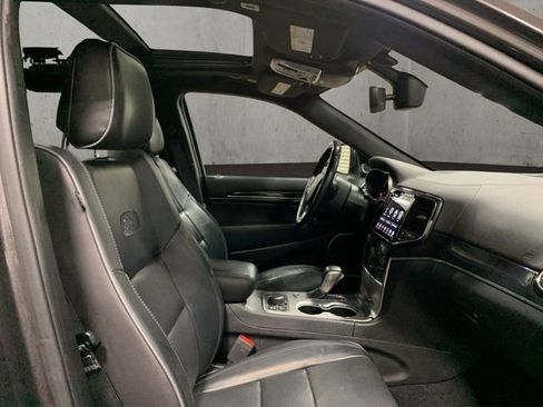 Used 2021 Jeep Grand Cherokee Overland image 25