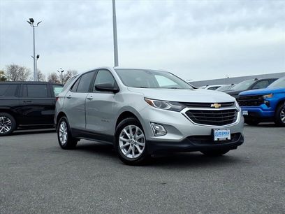 Used 2021 Chevrolet Equinox LS w/ LS Convenience Package