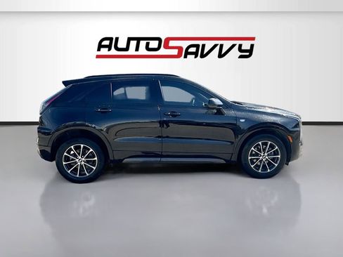 Used 2024 Cadillac XT4 Sport FWD image 8