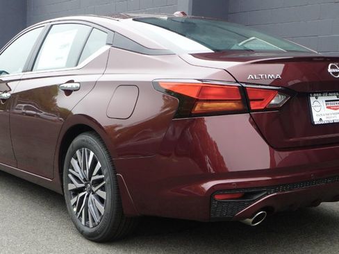 New 2025 Nissan Altima 2.5 SV w/ SV Special Edition Package image 3