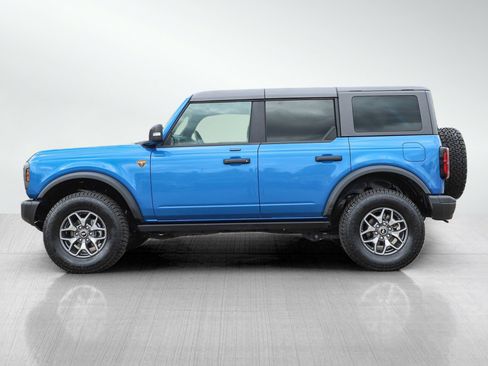 Used 2023 Ford Bronco Badlands AWD/4WD image 2