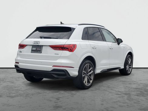 Used 2025 Audi Q3 2.0T Premium w/ Convenience Package AWD/4WD image 4