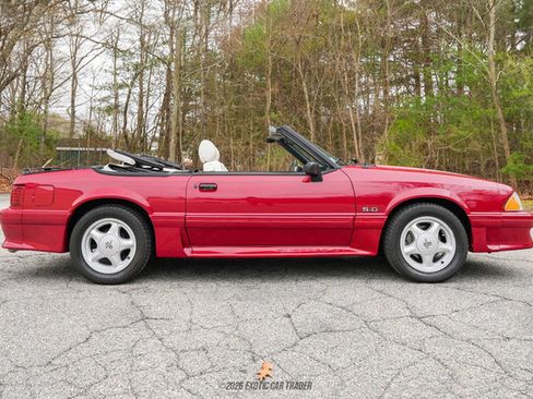 Used 1989 Ford Mustang GT image 9