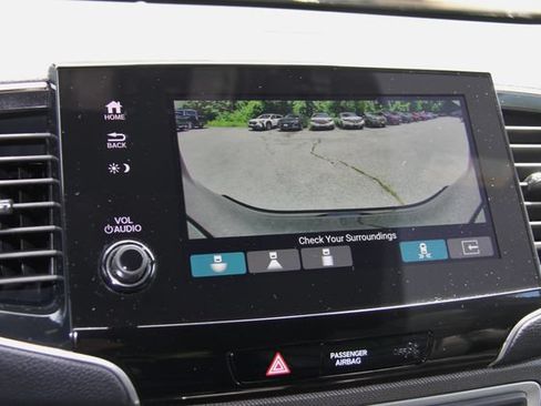 Used 2023 Honda Passport TrailSport image 28