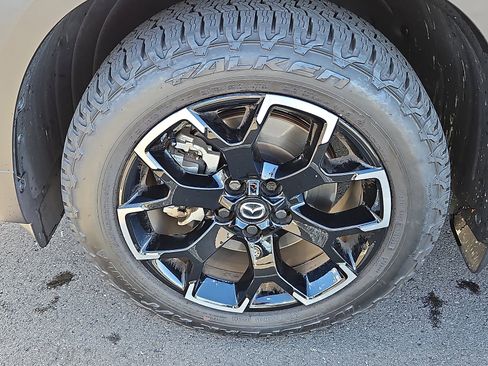 Certified 2025 MAZDA CX-50 Meridian Edition w/ Apex Package image 7