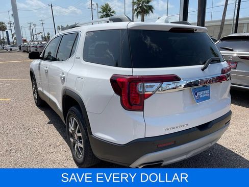 Used 2023 GMC Acadia SLE w/ Driver Convenience Package FWD image 4