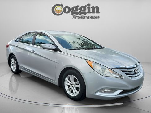 Used 2013 Hyundai Sonata GLS w/ Popular Equipment Pkg image 7