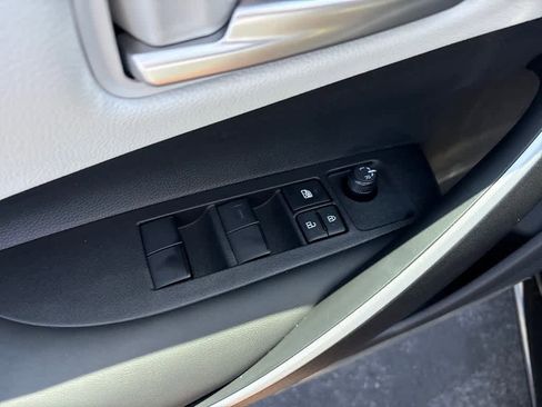 Used 2025 Toyota Corolla FX image 22