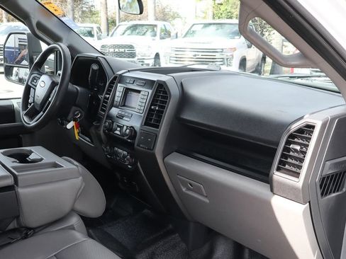 Used 2022 Ford F350 XL w/ Power Equipment Group RWD image 31