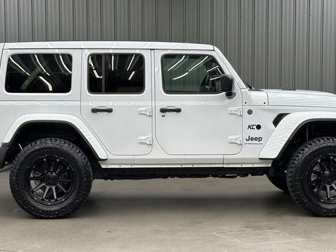 Used 2025 Jeep Wrangler Unlimited Sahara w/ Safety Group AWD/4WD image 6