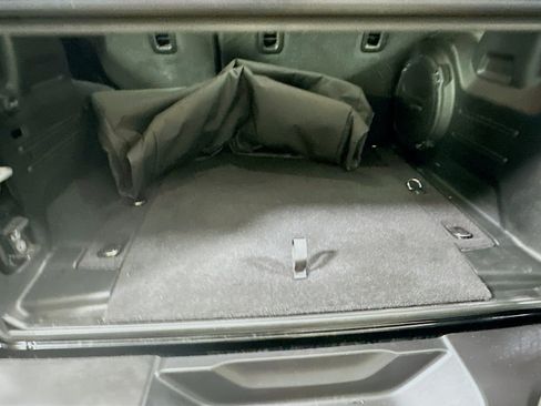 Used 2023 Jeep Wrangler Unlimited image 27