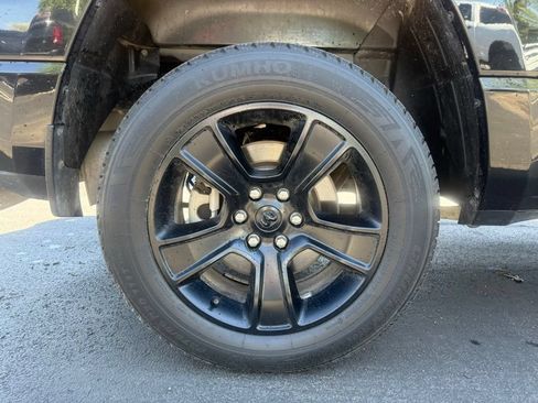 Used 2023 RAM 1500 Big Horn AWD/4WD image 50