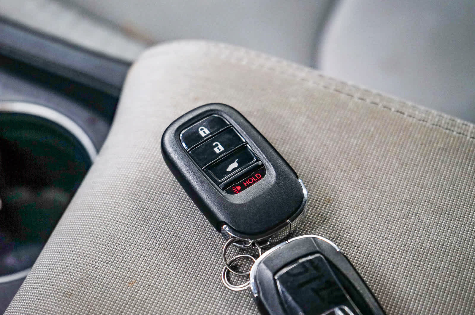Used 2023 Honda Pilot LX image 24