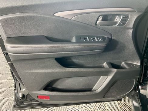 Certified 2023 Honda Passport TrailSport image 21
