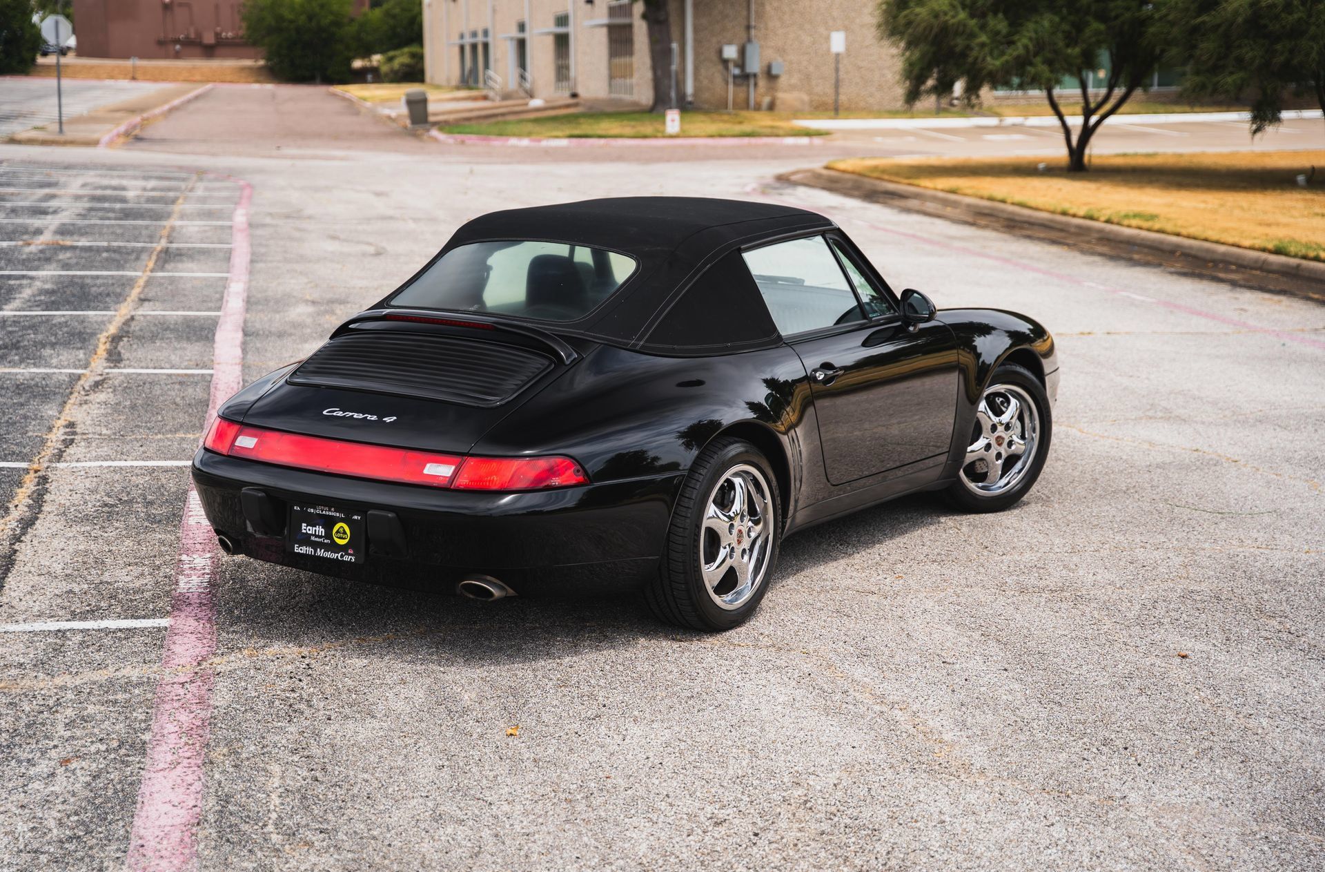 Used 1995 Porsche 911 Carrera RWD image 30