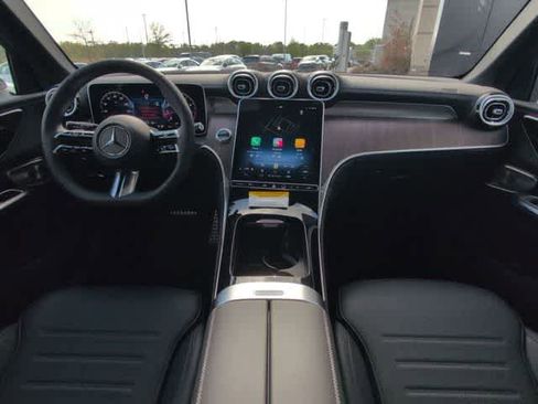 Used 2026 Mercedes-Benz GLC 300 image 14