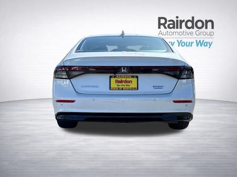 Used 2024 Honda Accord Touring image 6