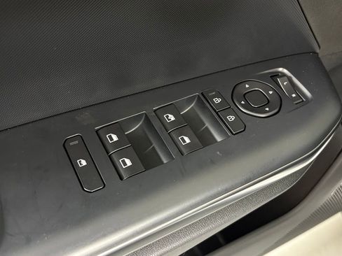 New 2026 Kia K4 FWD image 14