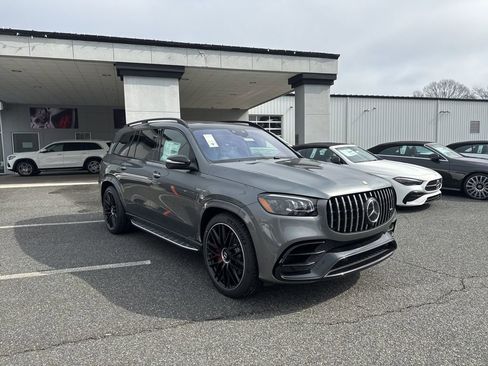 New 2026 Mercedes-Benz GLS 63 AMG 4MATIC image 3