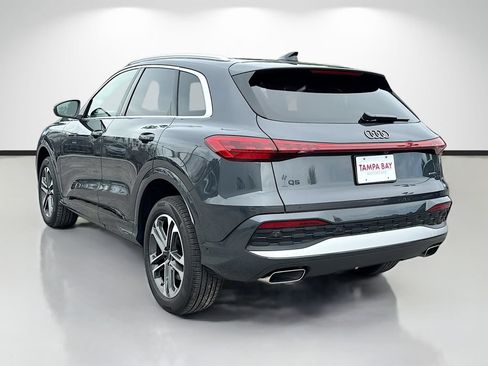 Used 2025 Audi Q5 Premium Plus w/ Premium Plus AWD/4WD image 5