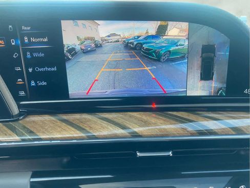 Certified 2021 Cadillac Escalade ESV Premium Luxury Platinum image 25