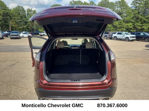 Used 2015 Ford Edge Titanium w/ Equipment Group 302A AWD/4WD image 33