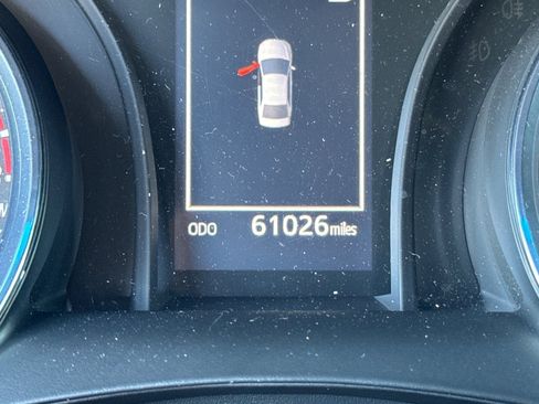 Certified 2019 Toyota Camry SE w/ Protection Package (Q2) image 22