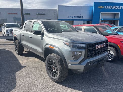 New 2026 GMC Canyon Elevation w/ Convenience Package image 3