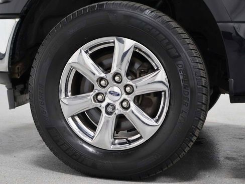Used 2019 Ford F150 XLT w/ Equipment Group 302A Luxury AWD/4WD image 33