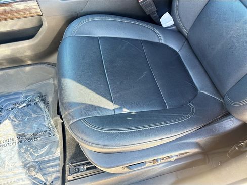 Used 2022 Chevrolet Silverado 1500 LT Trail Boss w/ LT Trail Boss Premium Package image 19