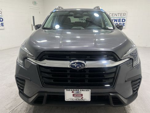 Used 2024 Subaru Ascent Limited w/ Technology Package image 3