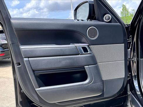 Used 2020 Land Rover Range Rover Sport HSE image 20