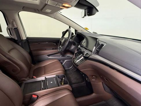 Used 2025 Honda Odyssey Touring image 51