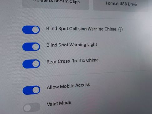 Used 2025 Tesla Model 3 RWD image 15