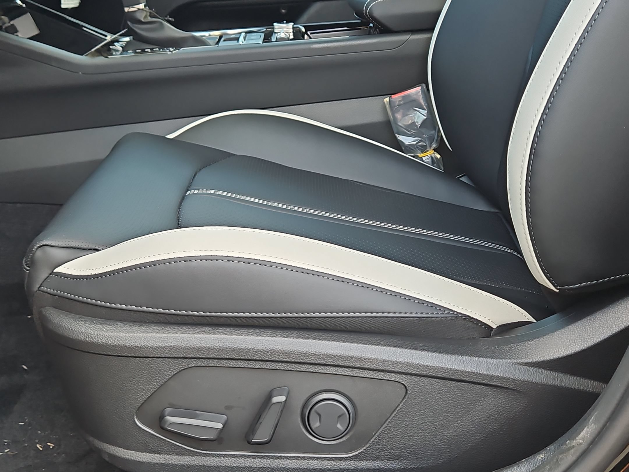 New 2026 Kia K5 GT-Line FWD image 16