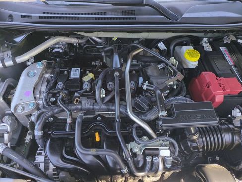 Used 2025 Nissan Sentra SV FWD image 32