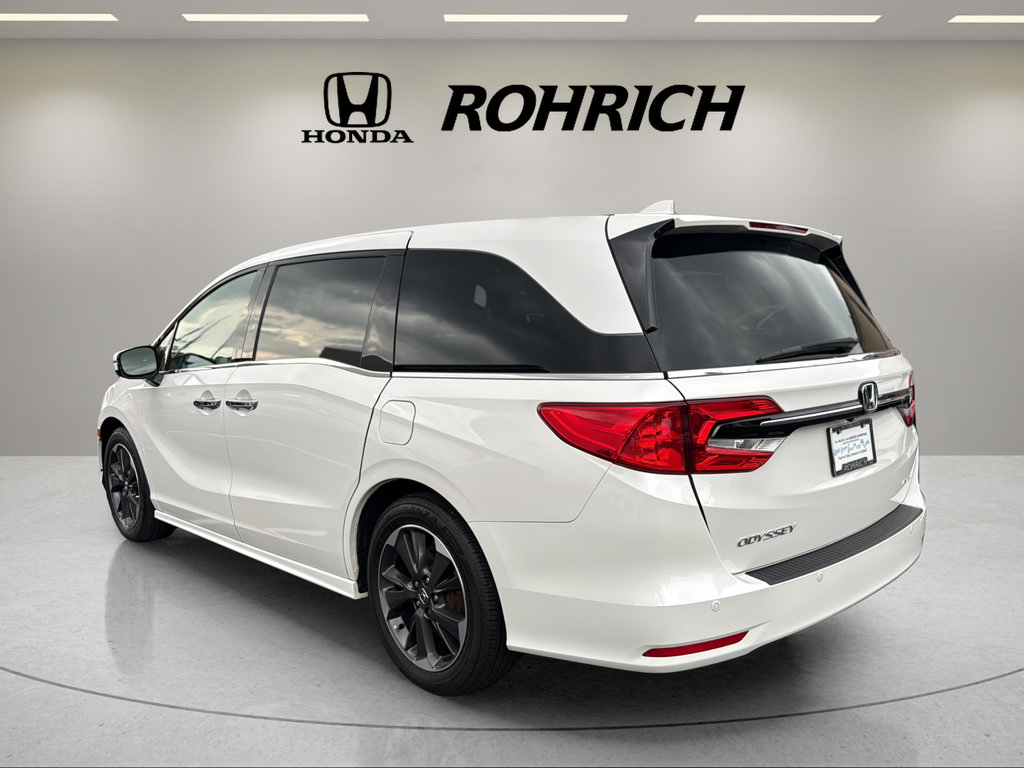 Used 2023 Honda Odyssey Elite image 8