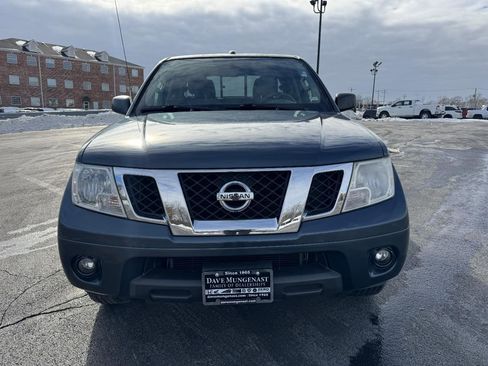 Used 2014 Nissan Frontier SV w/ SV Value Truck Package image 9