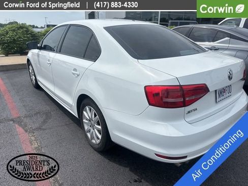 Used 2015 Volkswagen Jetta S image 5