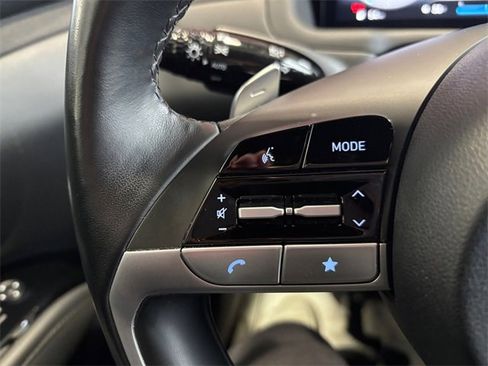 Used 2024 Hyundai Santa Cruz Limited image 18