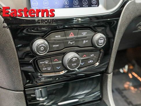 Used 2023 Chrysler 300 S image 20