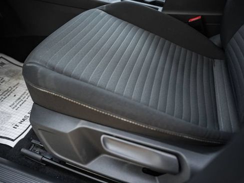 Used 2025 Volkswagen Jetta S FWD image 34