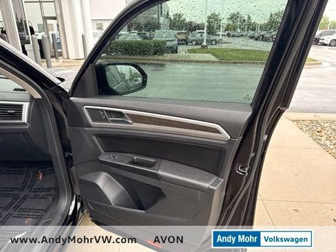 Used 2018 Volkswagen Atlas SE FWD image 17