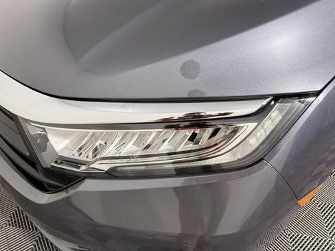 Used 2024 Honda Odyssey Touring image 11